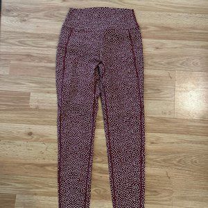 BuffBunny Rosa Pocket Legging Vineyard Dark Red Bossy Print Small